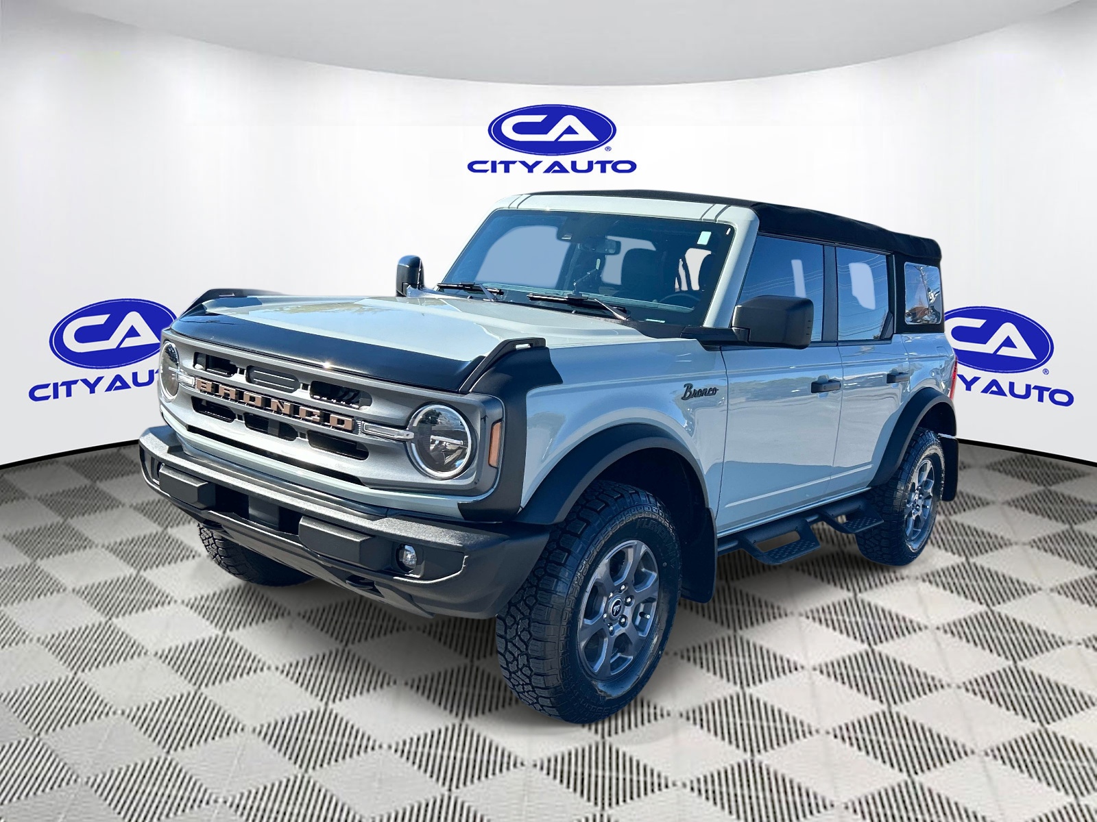 Used 2024 Ford Bronco SUV