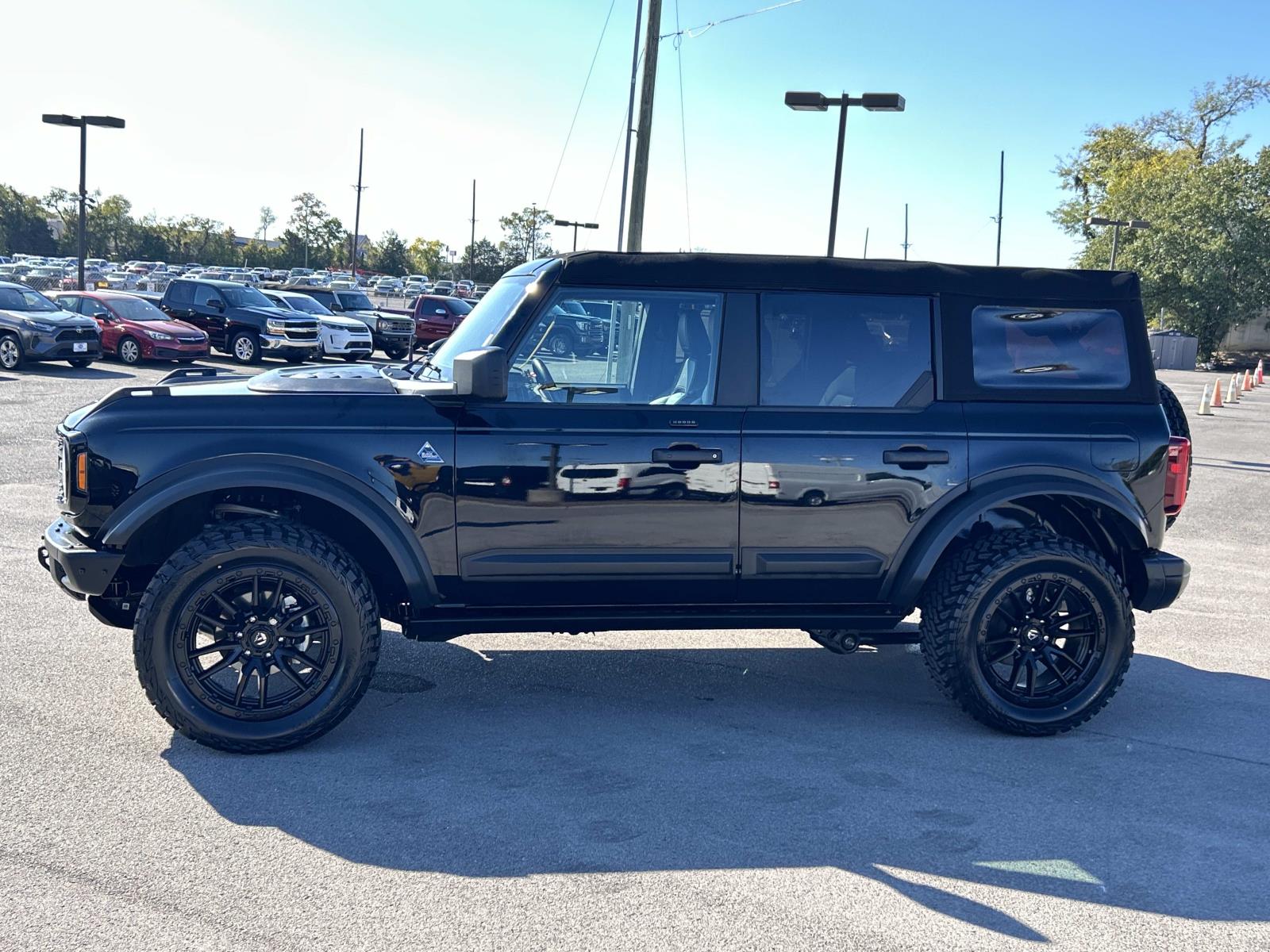 Used 2023 Ford Bronco Advanced SUV