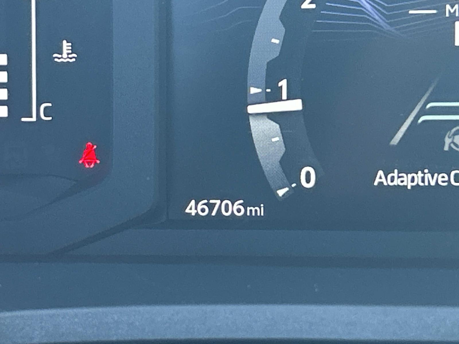 Vehicle photo 38
