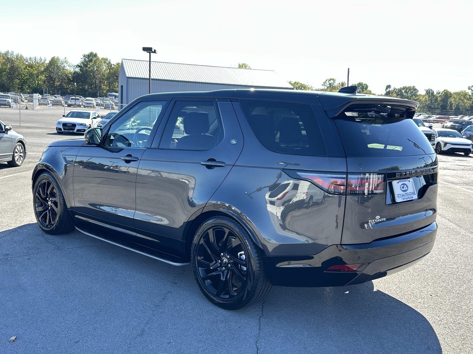Used 2025 Land rover Discovery SUV