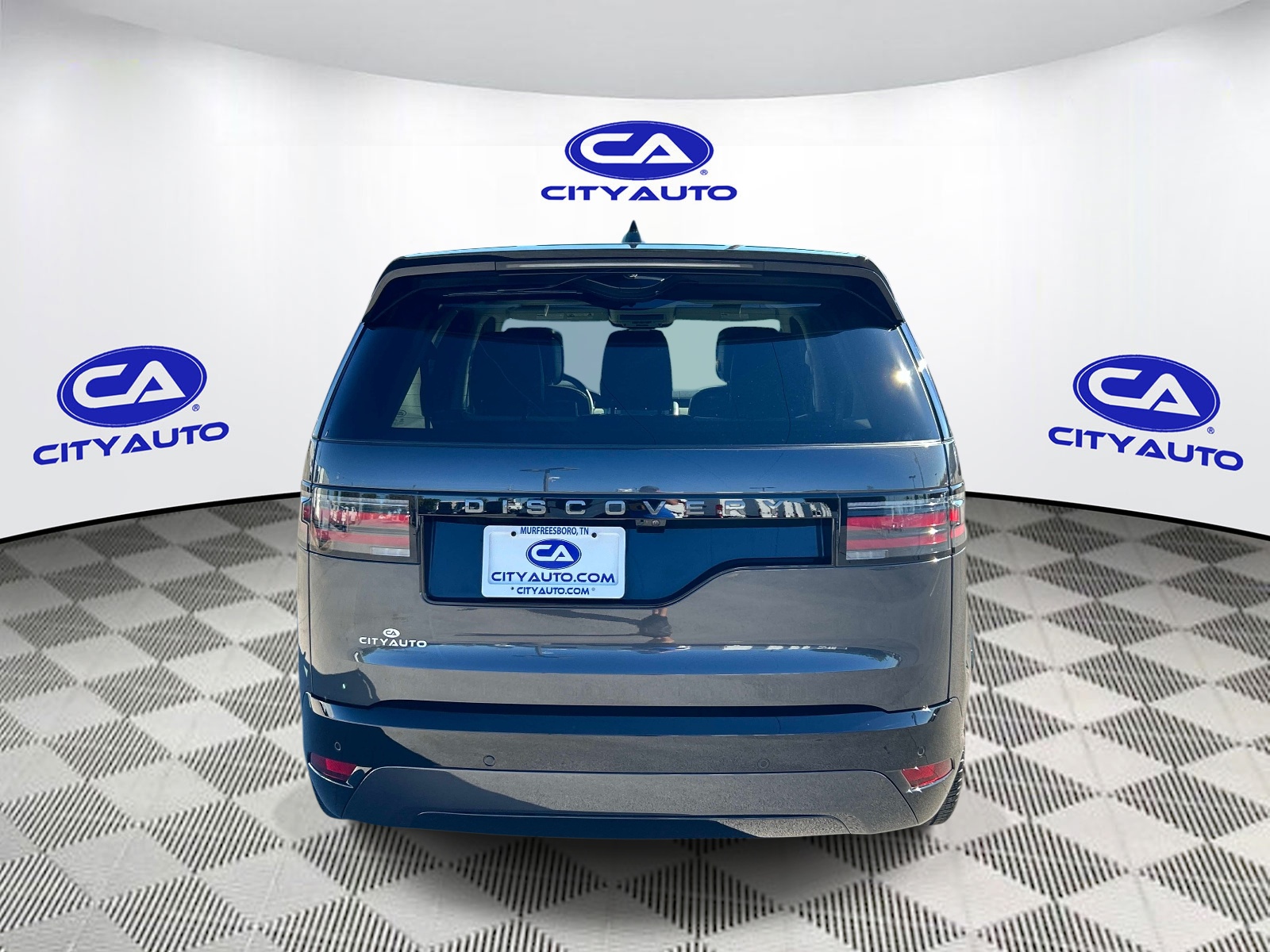 Used 2025 Land rover Discovery SUV