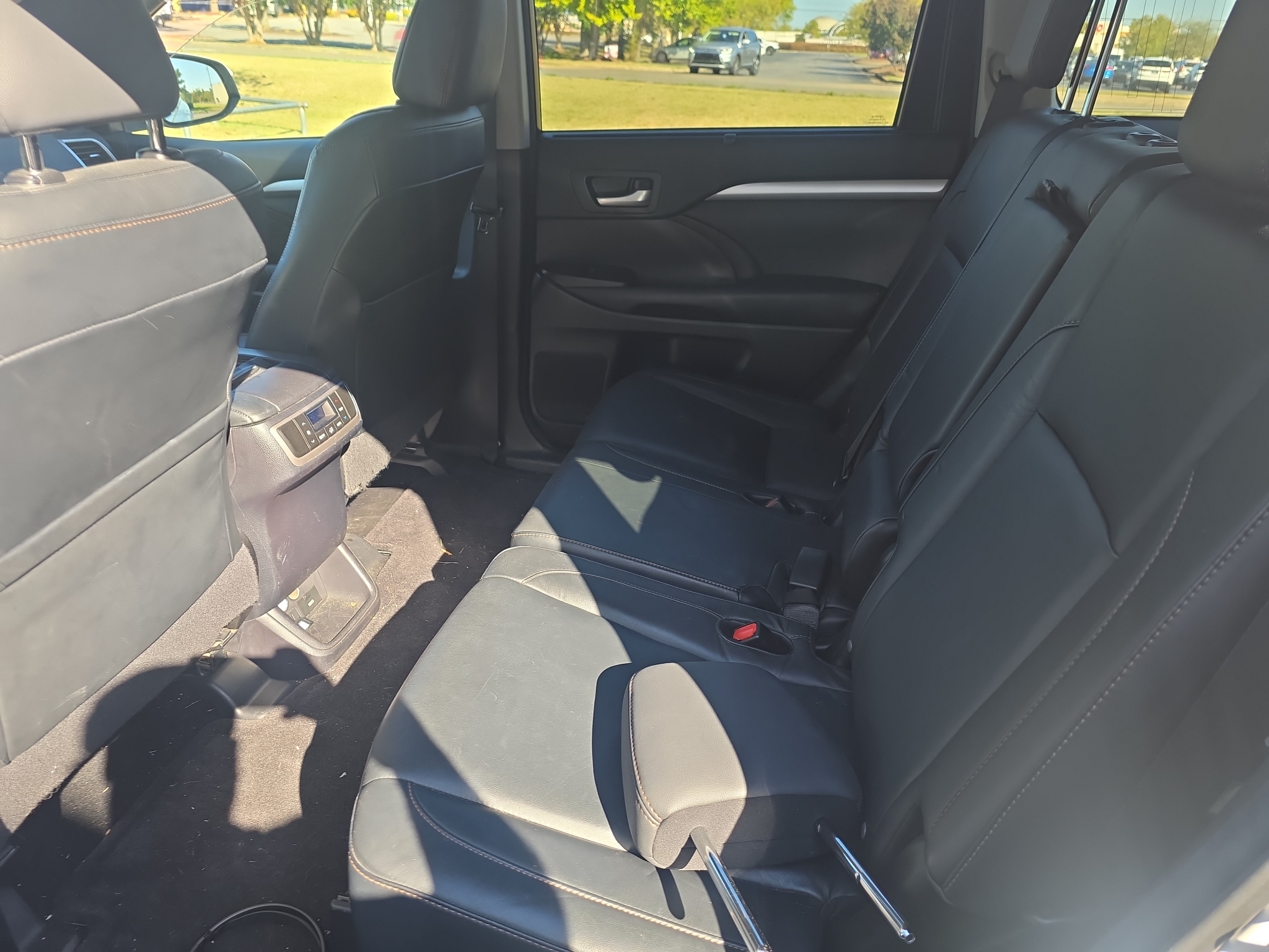 Used 2015 Toyota Highlander SUV