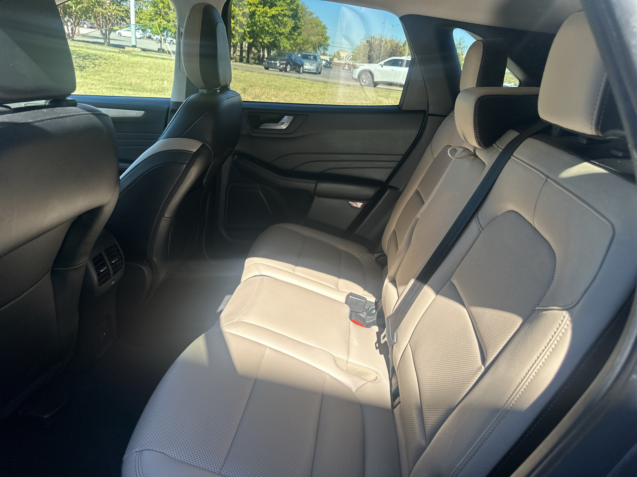 Used 2022 Ford Escape Hybrid SUV