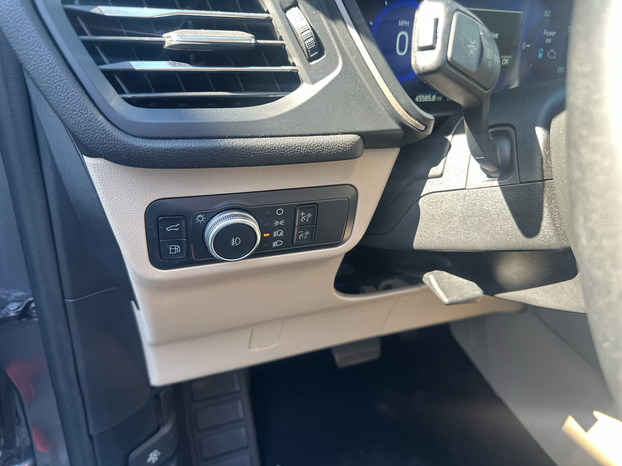 Used 2022 Ford Escape Hybrid SUV