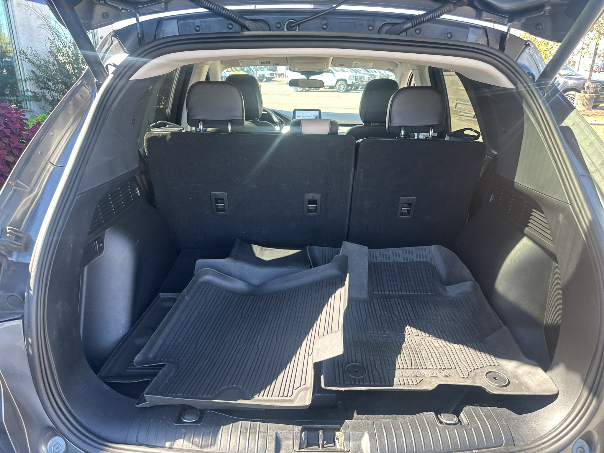 Used 2022 Ford Escape Hybrid SUV