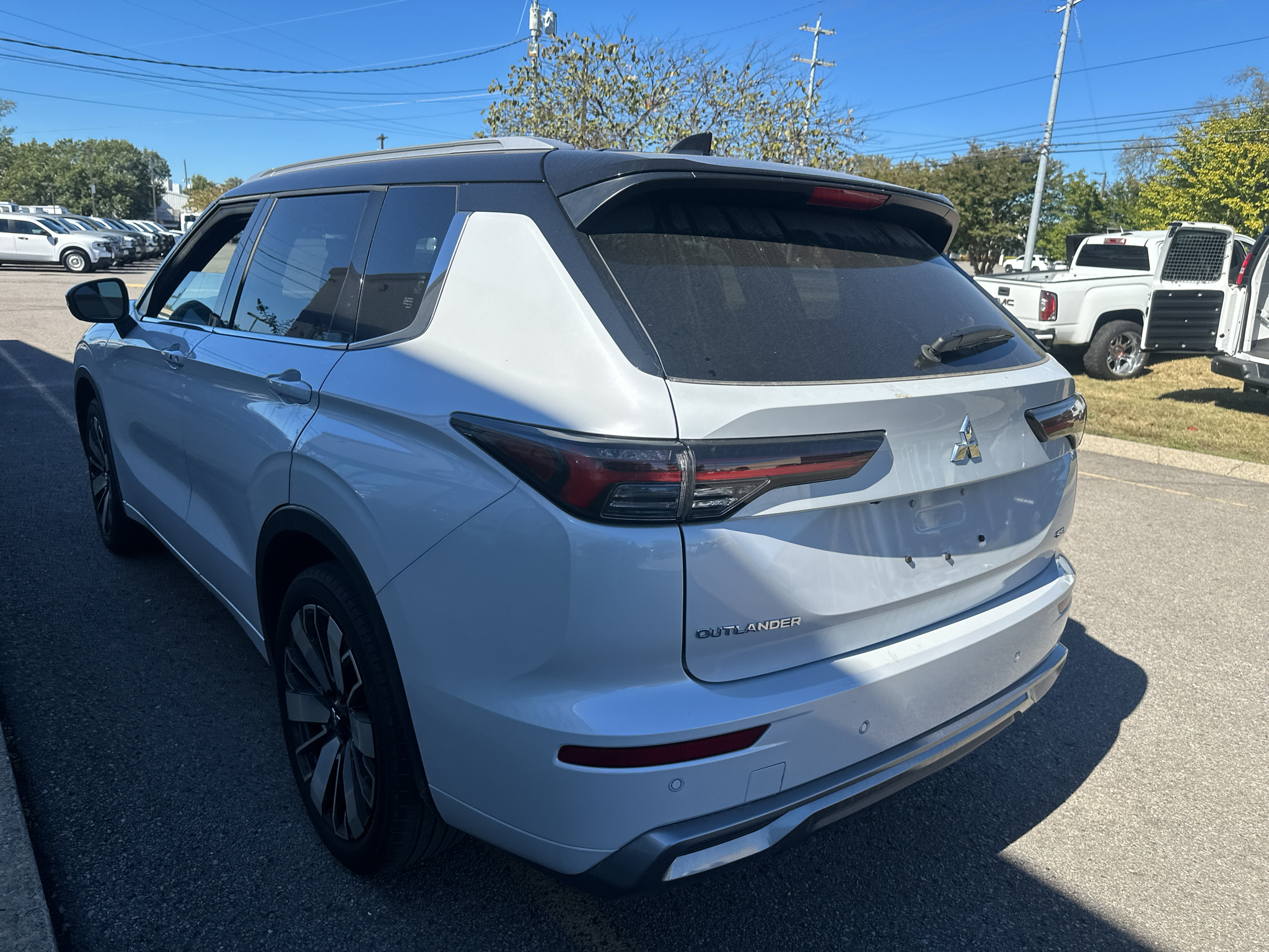 Used 2025 Mitsubishi Outlander SUV
