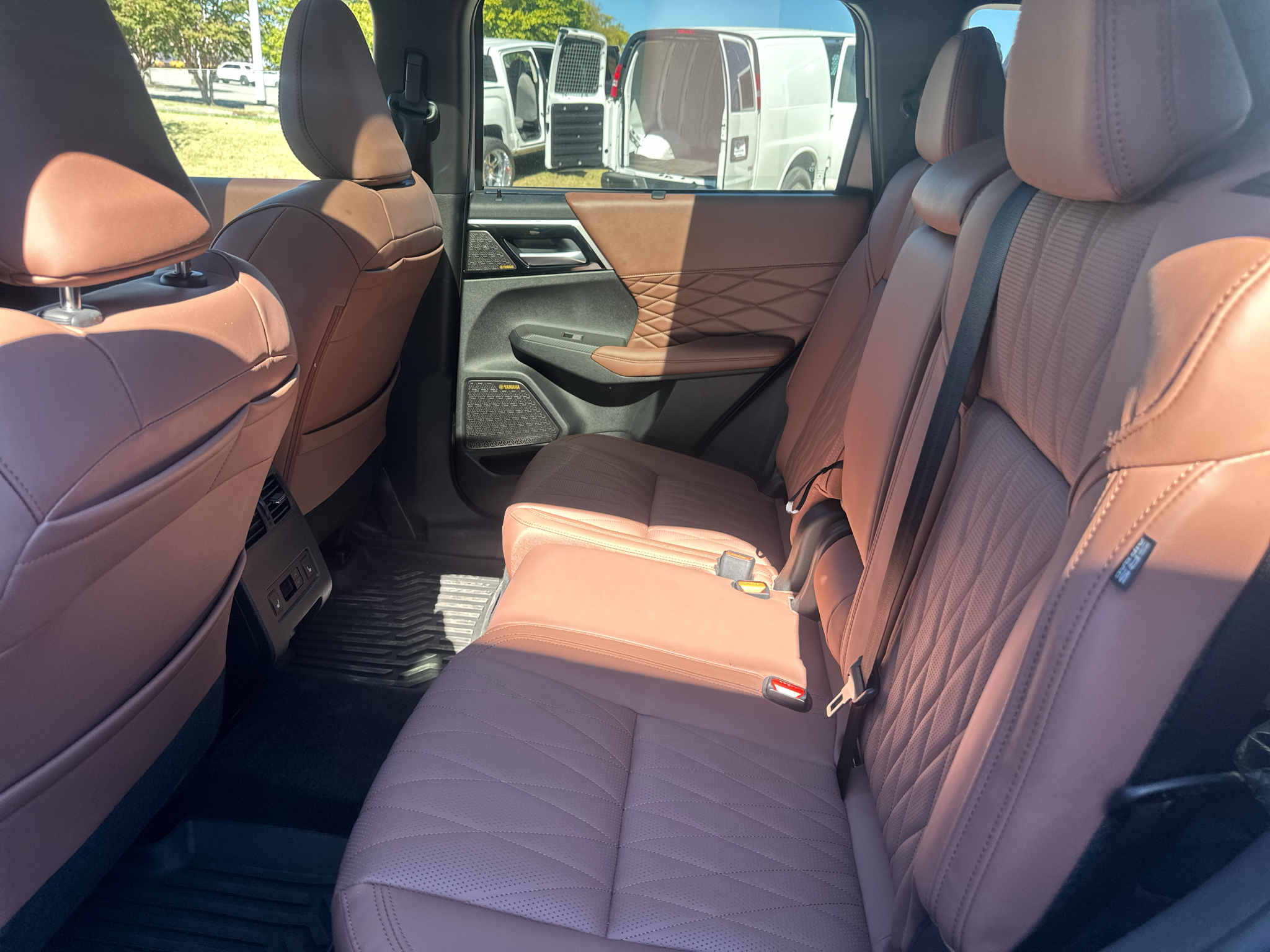 Used 2025 Mitsubishi Outlander SUV