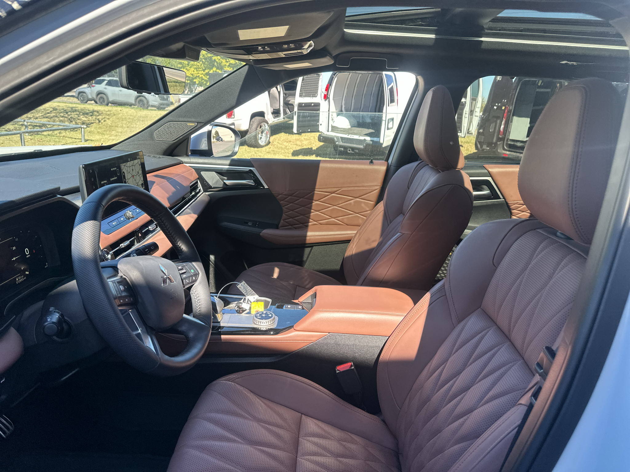 Used 2025 Mitsubishi Outlander SUV