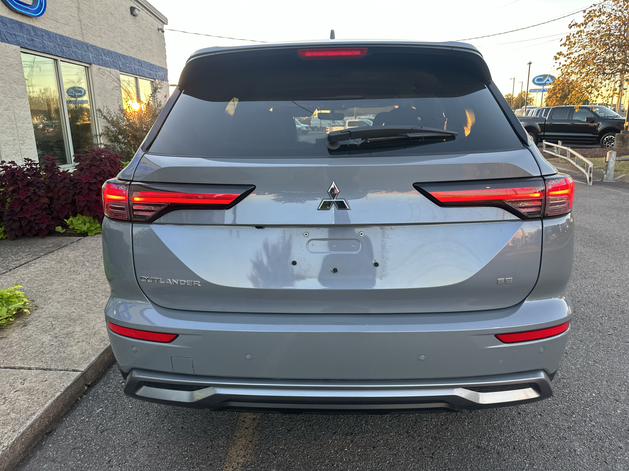 Used 2025 Mitsubishi Outlander SUV