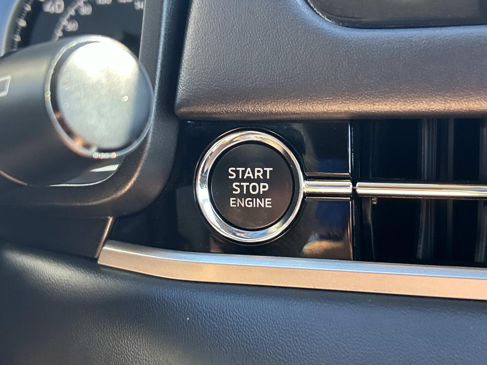 Used 2025 Mitsubishi Outlander SUV