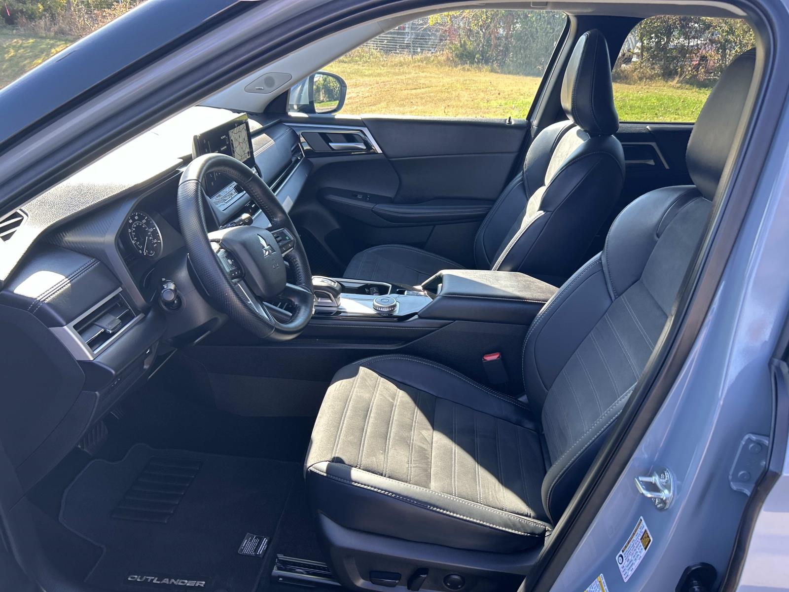 Used 2025 Mitsubishi Outlander SUV