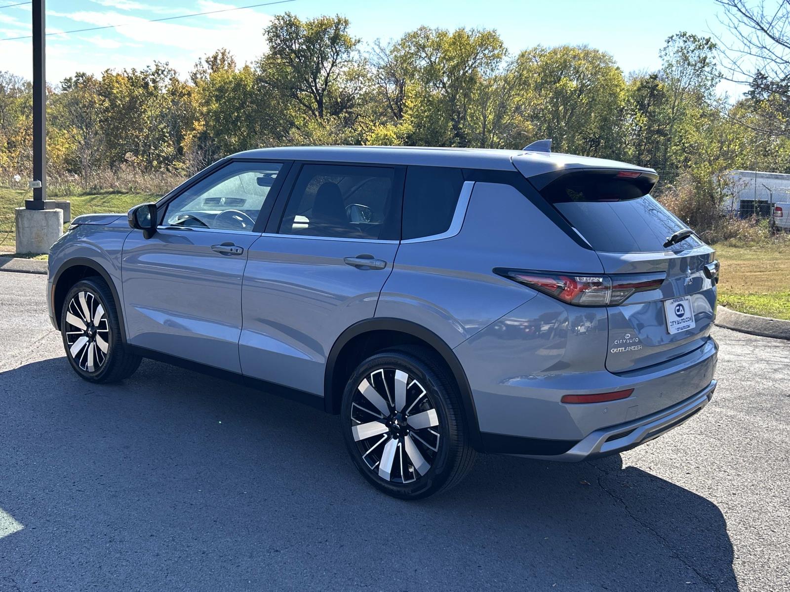 Used 2025 Mitsubishi Outlander SUV