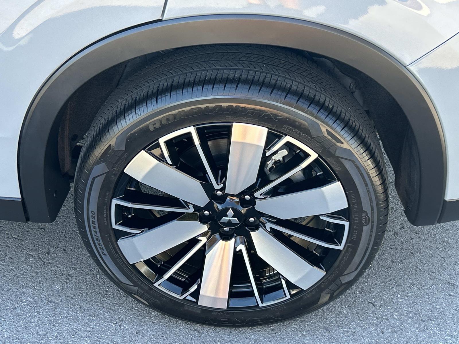 Used 2025 Mitsubishi Outlander SUV