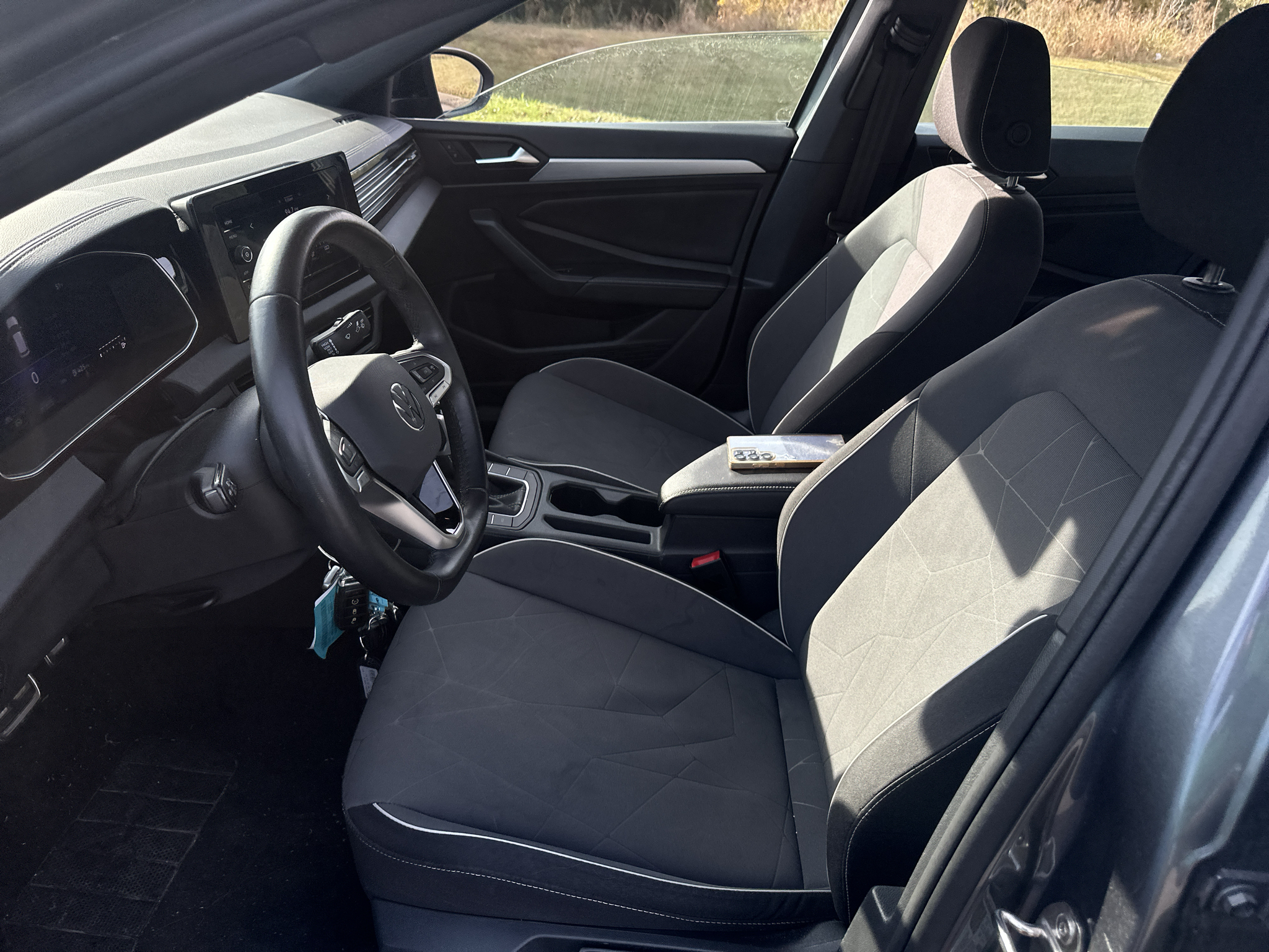 Used 2025 Volkswagen Jetta Sedan