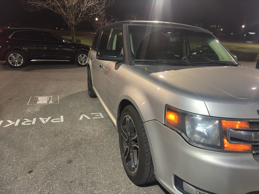 2015 Ford Flex SEL photo 2