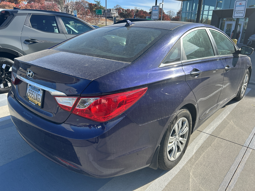 2013 Hyundai Sonata GLS photo 3