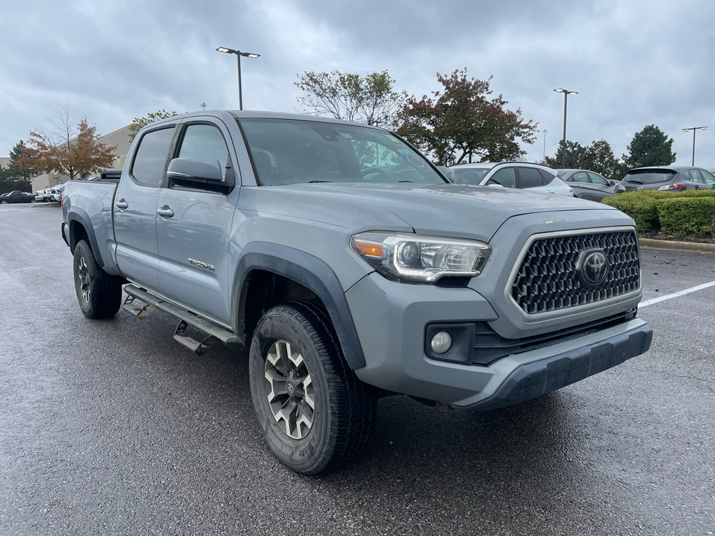 2019 Toyota Tacoma TRD Off-Road photo 4