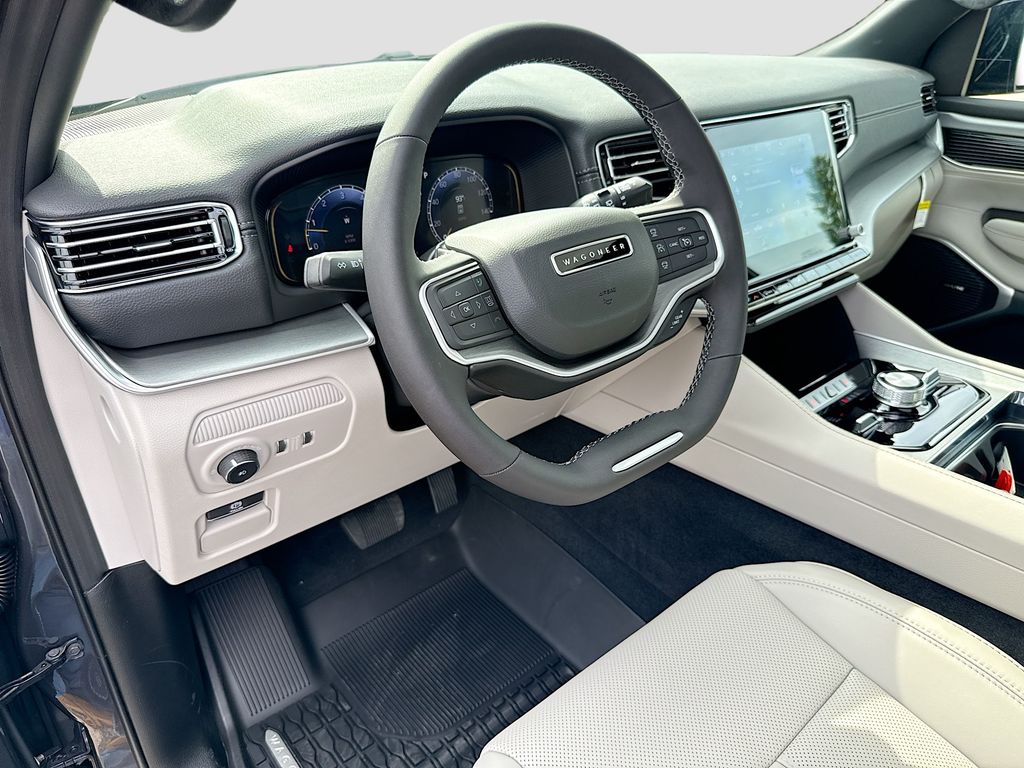 New 2025 Jeep Wagoneer L Series II Limited in Louisville KY
