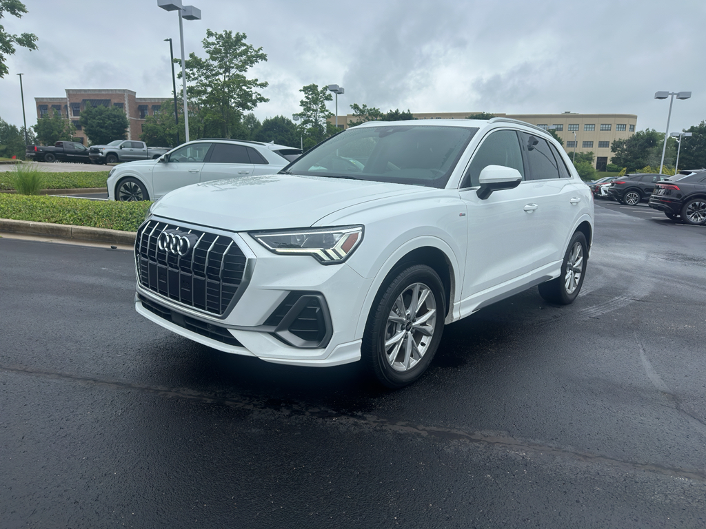 2023 Audi Q3