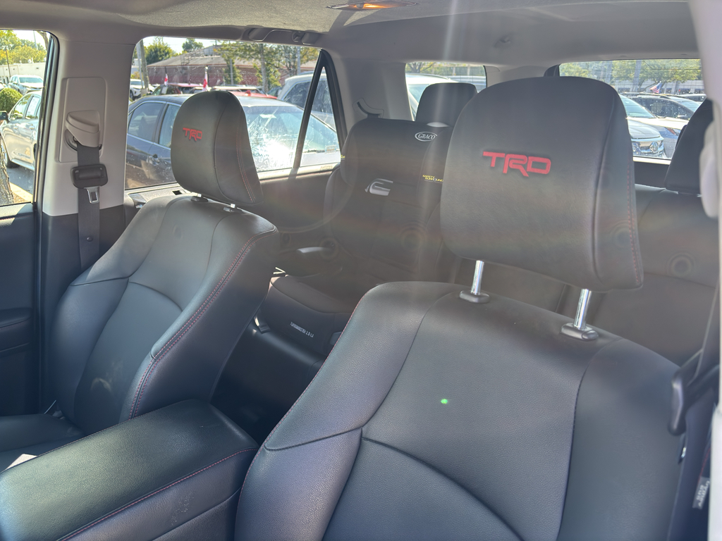 2020 Toyota 4Runner TRD Premium photo 5