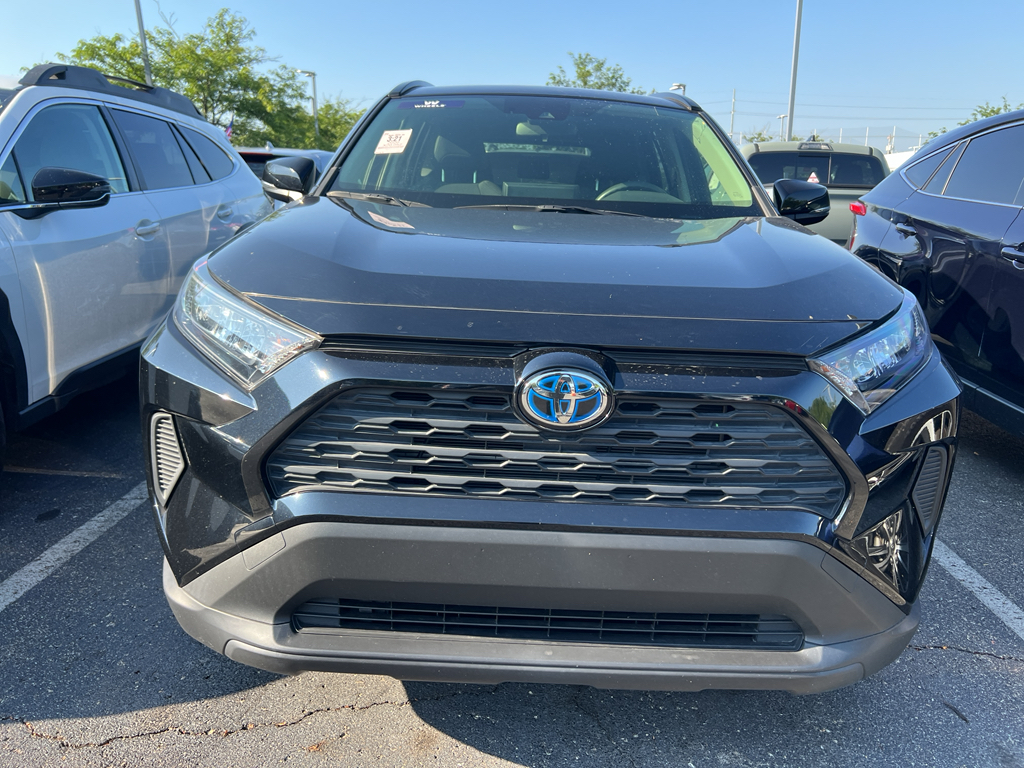 Used 2020 Toyota RAV4 LE with VIN JTMM6RFV2LD001302 for sale in Northfield, Minnesota