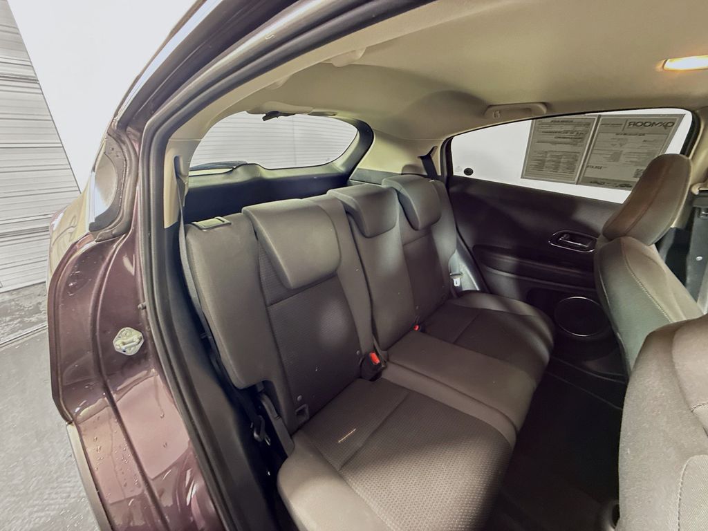 2022 Honda HR-V EX photo 25