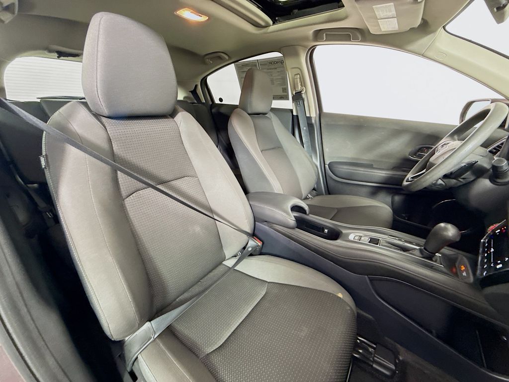 2022 Honda HR-V EX photo 26
