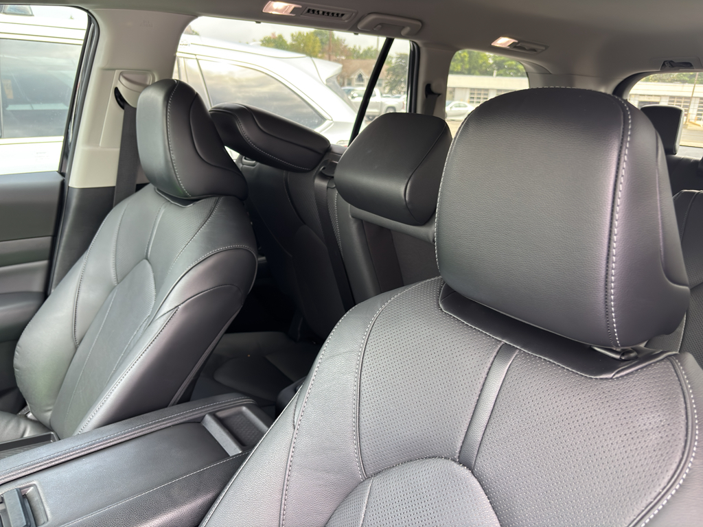 2024 Toyota Grand Highlander Limited AWD photo 7