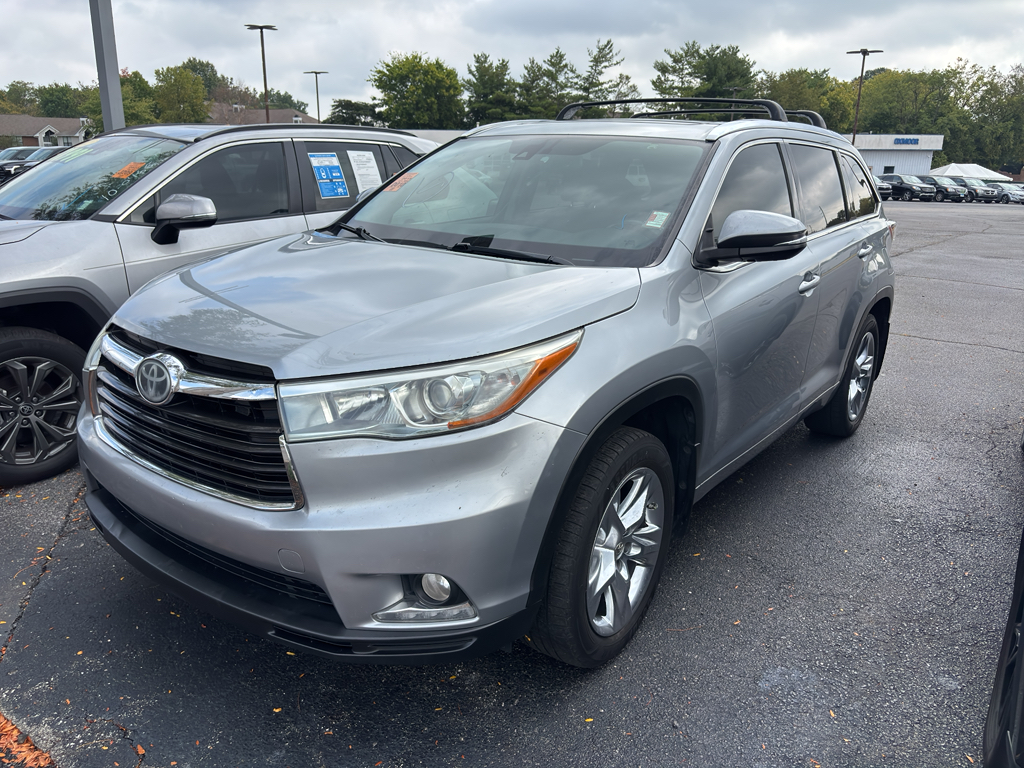 2015 Toyota Highlander Limited Platinum photo 2
