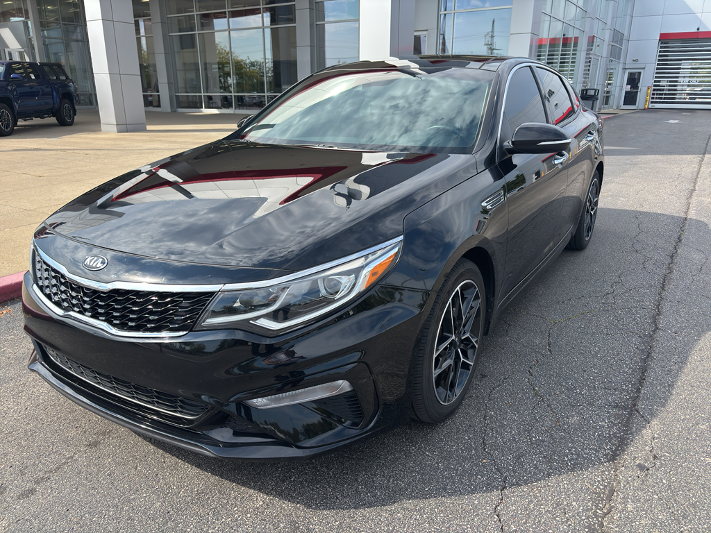 2020 Kia Optima SE photo 3