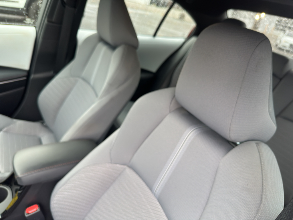 2023 Toyota Corolla SE photo 7