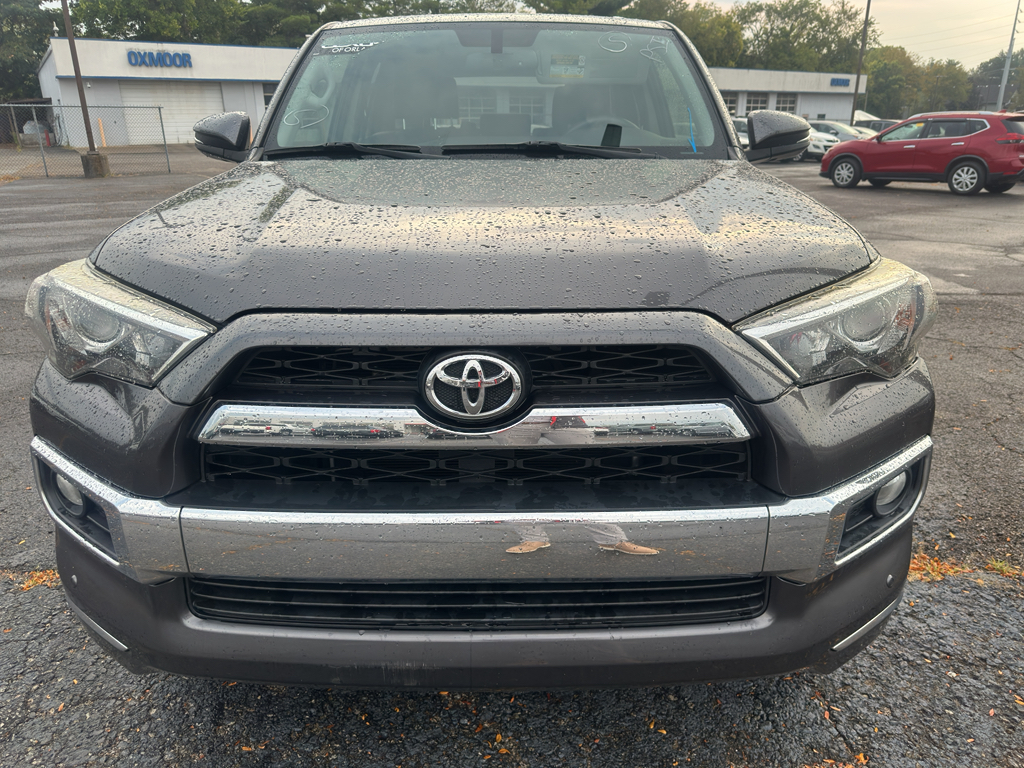 2018 Toyota 4Runner Limited photo 2