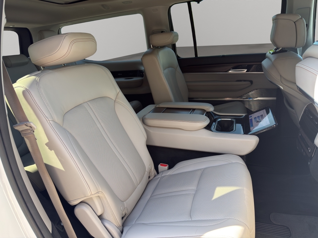 Used 2022 Jeep Grand Wagoneer SUV