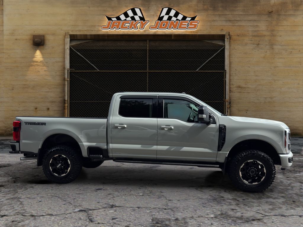 Used 2025 Ford F-350 Super Duty Truck