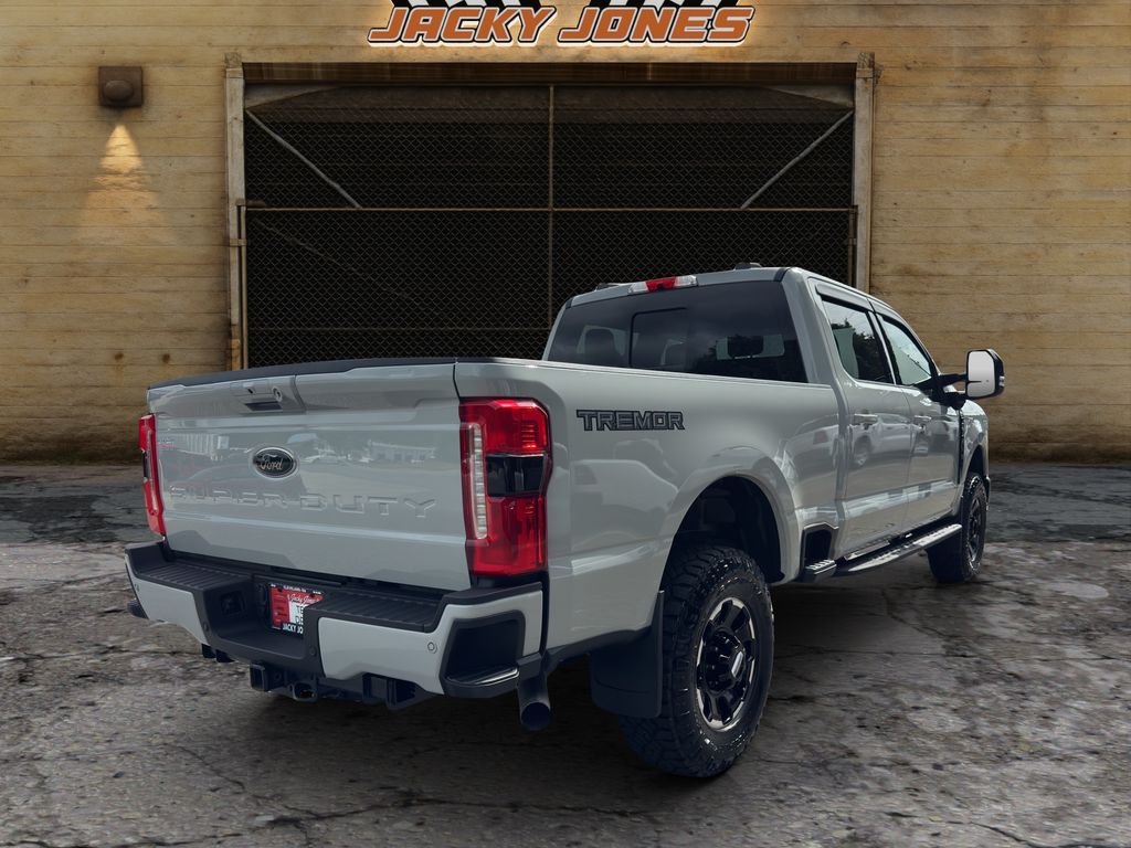 Used 2025 Ford F-350 Super Duty Truck