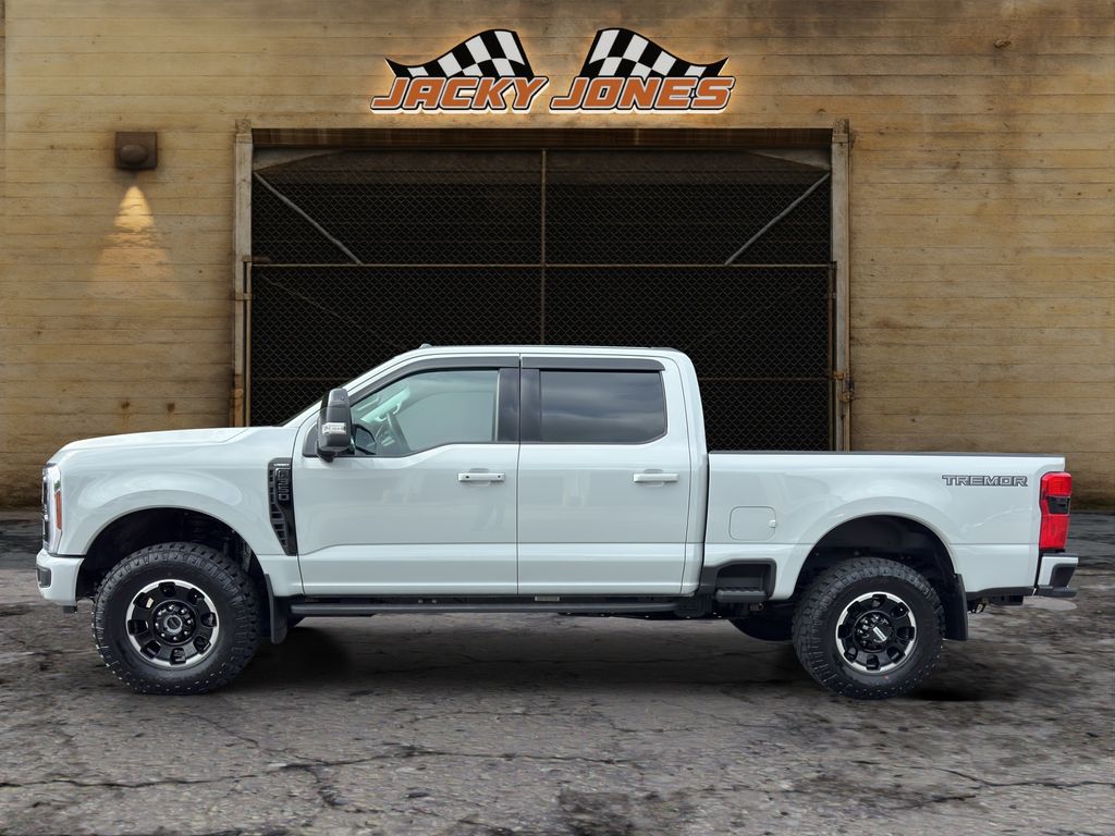 Used 2025 Ford F-350 Super Duty Truck