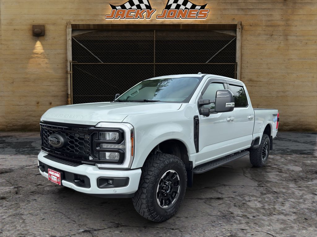 Used 2025 Ford F-350 Super Duty Truck