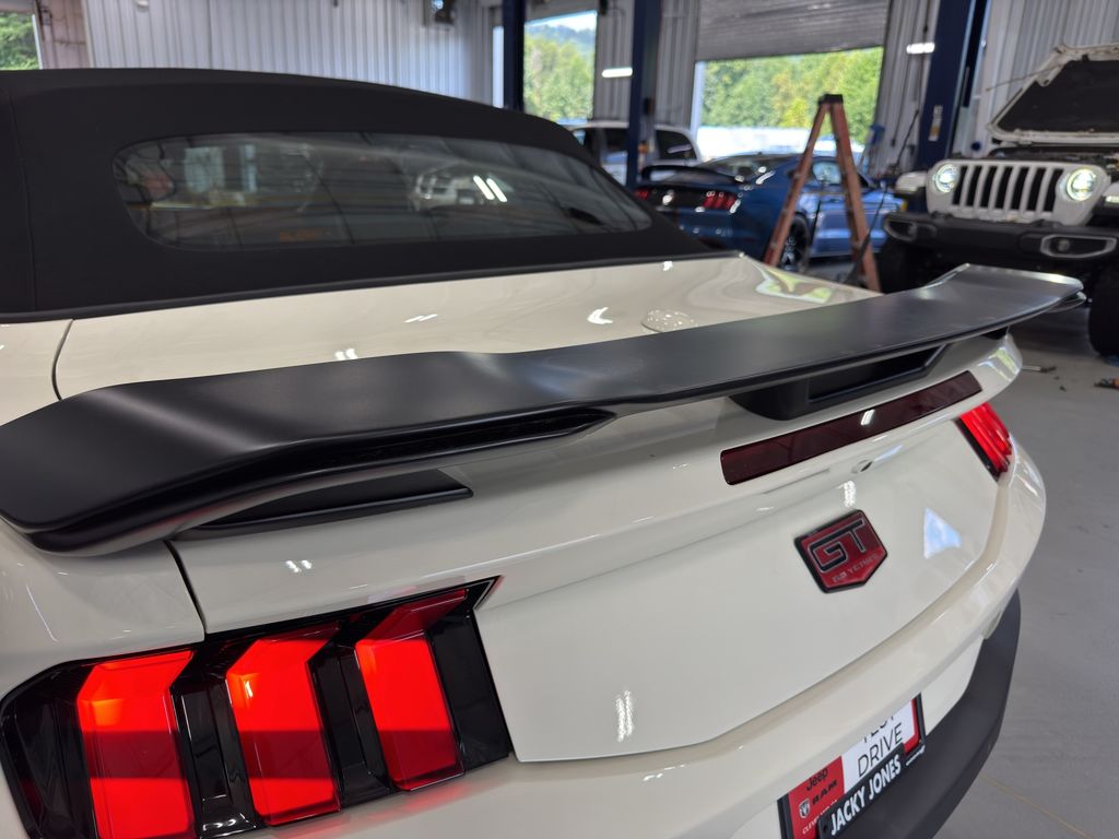 Used 2025 Ford Mustang Convertible