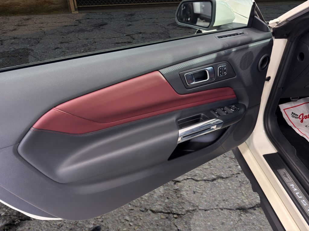 Used 2025 Ford Mustang Convertible