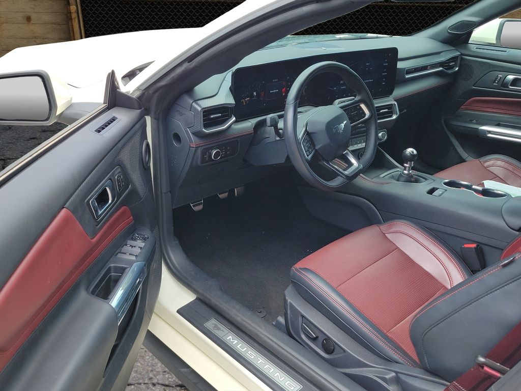Used 2025 Ford Mustang Convertible
