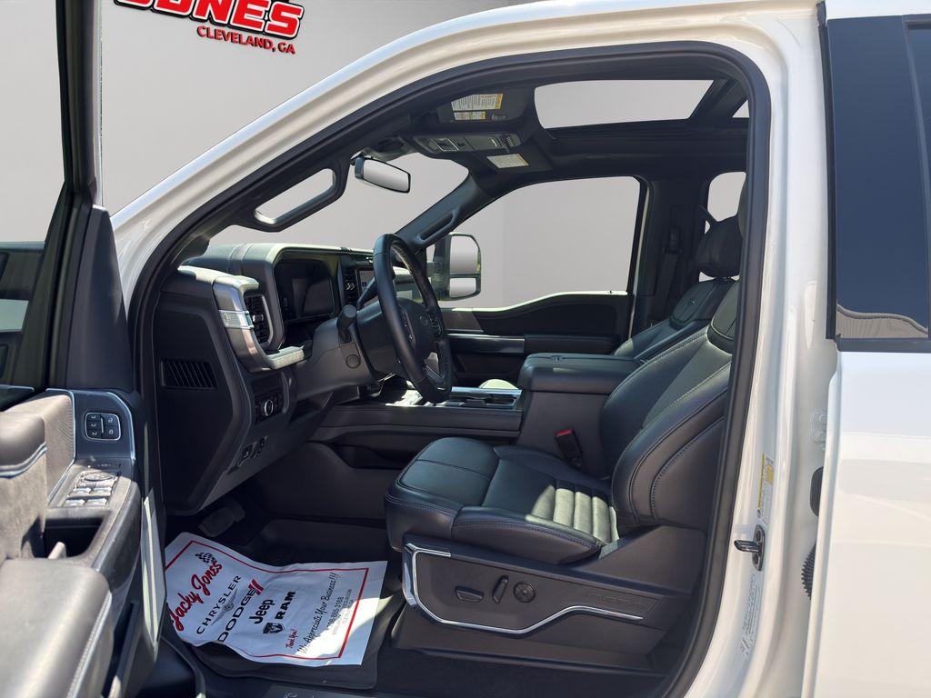 Used 2025 Ford F-250 Super Duty Truck