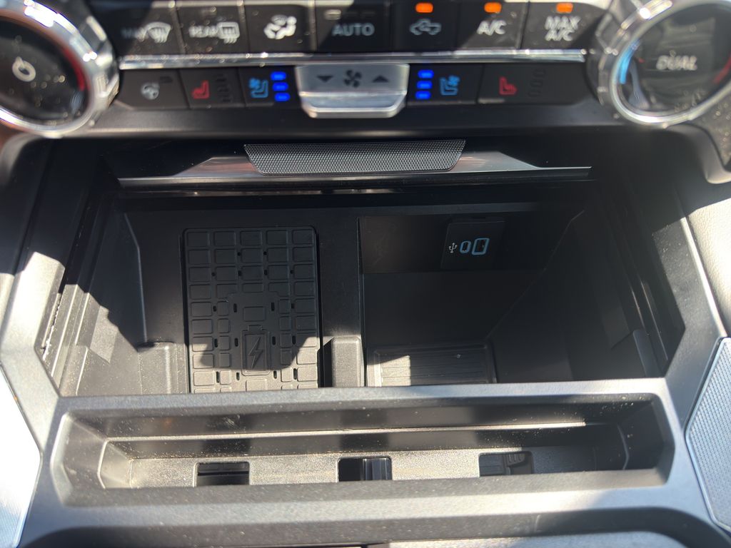 Used 2025 Ford F-250 Super Duty Truck