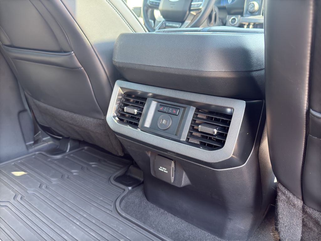 Used 2025 Ford F-250 Super Duty Truck