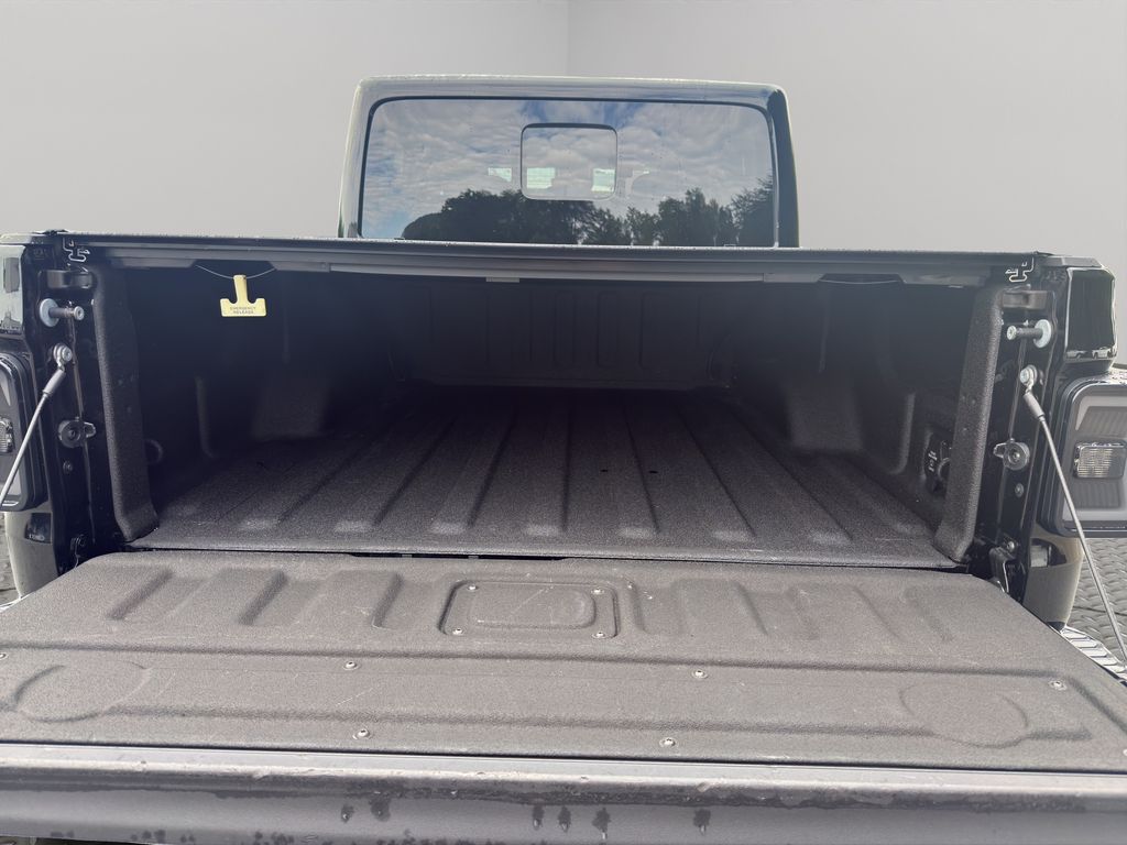 Used 2020 Jeep Gladiator Truck