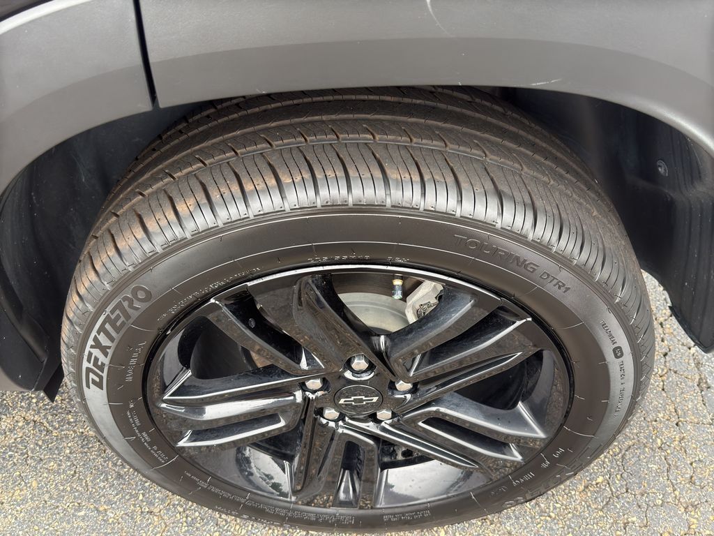 Used 2025 Chevrolet Trax SUV