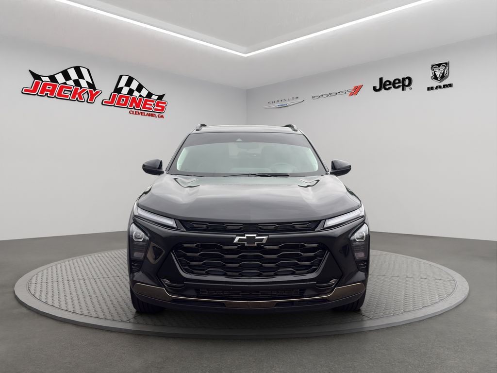 Used 2025 Chevrolet Trax SUV