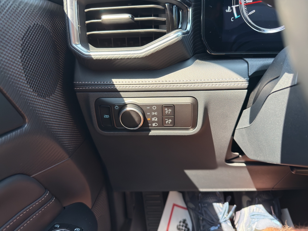 Used 2025 Ford Mustang Coupe