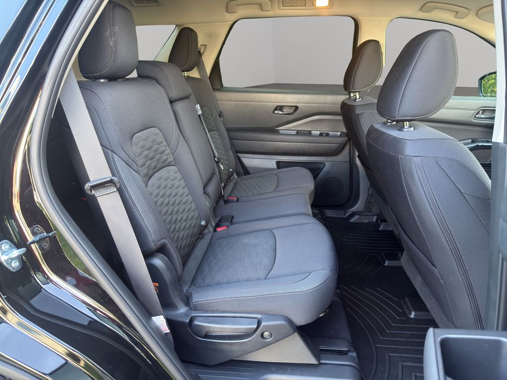 Used 2026 Nissan Pathfinder SUV