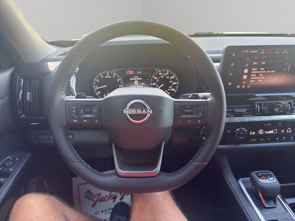 Used 2026 Nissan Pathfinder SUV