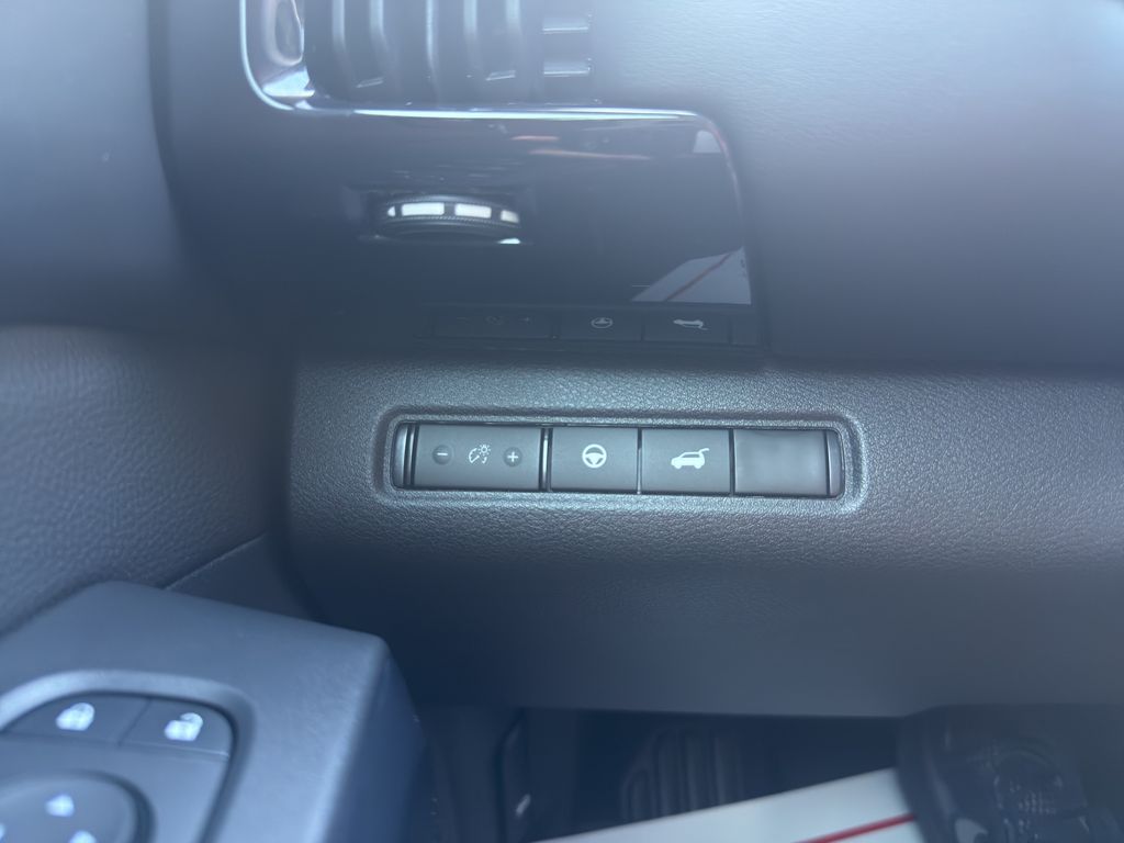 Used 2026 Nissan Pathfinder SUV